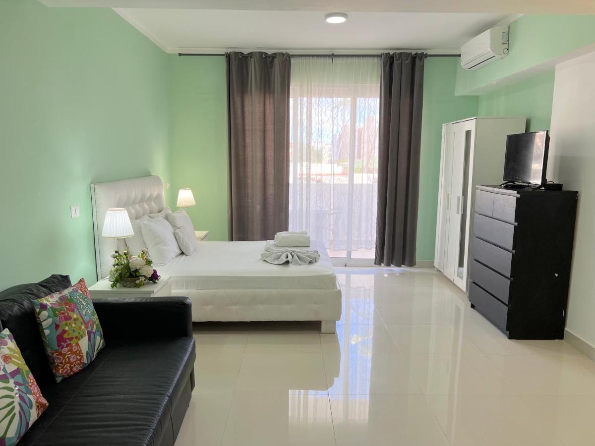 Vacation Studios With Rooftop Pool, Beach Club, Spa, Restaurants - Ducassi Collection - Playa Los Corales ปุนตากานา ภายนอก รูปภาพ